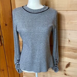 Silver Ribbed Long Sleeve Top with black piped detailing